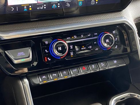 Used 2023 GMC Sierra 1500 Denali w/ Technology Package image 27