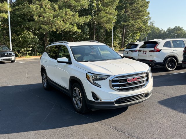 Used 2021 GMC Terrain SLT FWD image 3