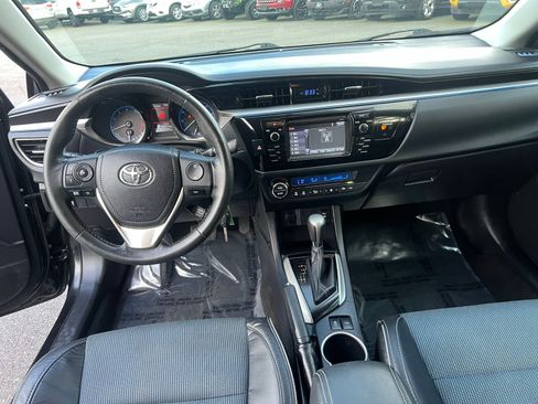 Used 2015 Toyota Corolla S FWD image 19