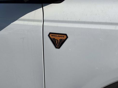 New 2026 Ford Bronco Badlands w/ Sasquatch Package AWD/4WD image 10