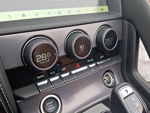 New 2024 Jaguar F-TYPE R image 11