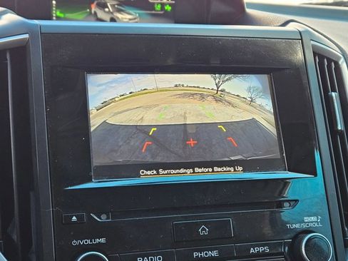 Used 2020 Subaru Forester Premium image 13