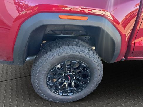 New 2026 GMC Canyon Elevation w/ Convenience Package image 25