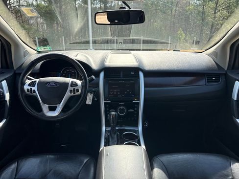 Used 2012 Ford Edge Limited image 27