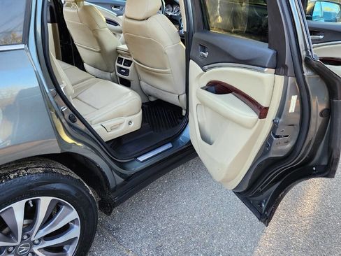 Used 2016 Acura MDX SH-AWD w/ Technology Package image 39