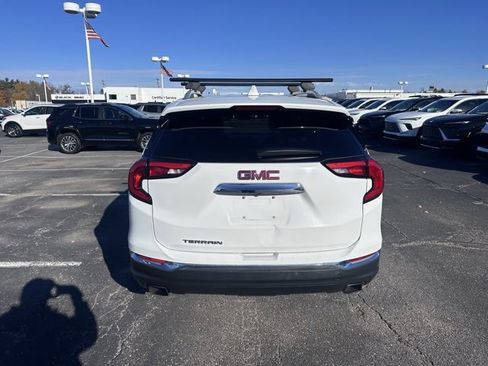 Used 2018 GMC Terrain SLT image 4