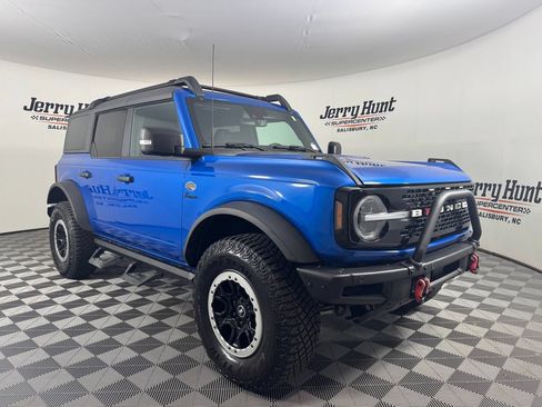 Used 2022 Ford Bronco Wildtrak AWD/4WD image 5