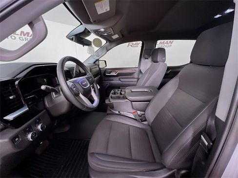 Used 2024 GMC Sierra 1500 Elevation image 10