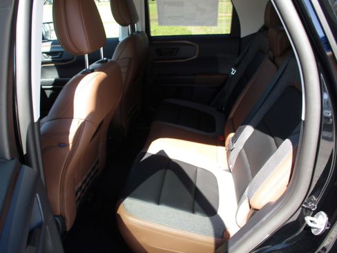 New 2024 Ford Bronco Sport Outer Banks image 23