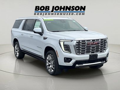 New 2026 GMC Yukon XL Denali w/ Sun & Power Step Package