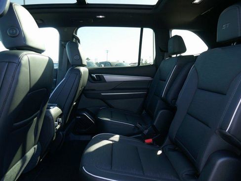 New 2026 Buick Enclave Sport Touring w/ Super Cruise Package image 11