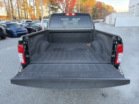 Used 2024 RAM 2500 Big Horn w/ Bed Utility Group image 19