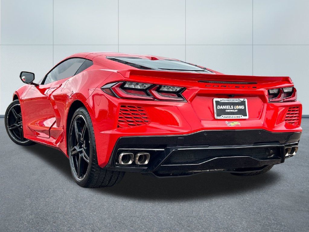 Used 2026 Chevrolet Corvette Stingray Coupe w/ 1LT RWD image 31