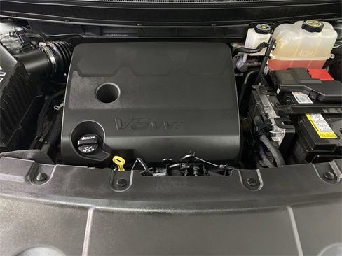 Certified 2023 Chevrolet Traverse LT w/ LT Premium Package image 37