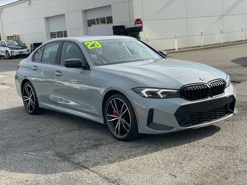 Used 2023 BMW 330i xDrive Sedan w/ M Sport Package image 3