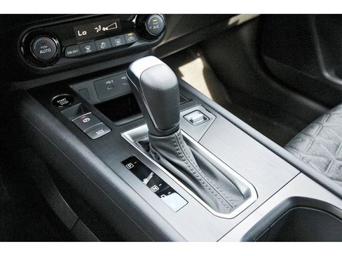 New 2026 Nissan Kicks SV w/ Charging Package image 27