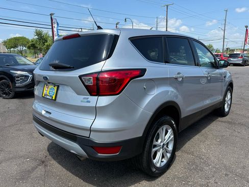 Used 2019 Ford Escape SE AWD/4WD image 6