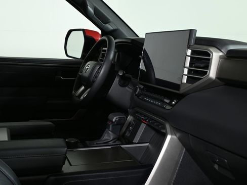 Used 2025 Toyota Sequoia SR5 w/ SR5 Premium Package image 36