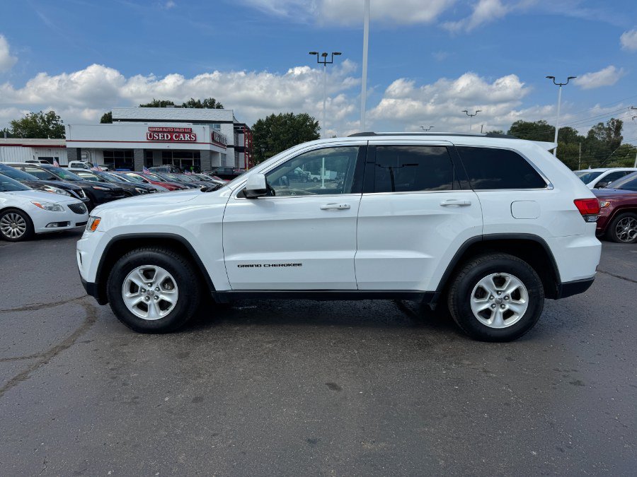 Used 2014 Jeep Grand Cherokee Laredo w/ Quick Order Package 23E AWD/4WD image 2