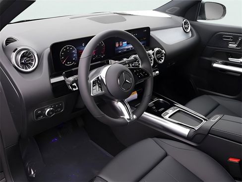 New 2025 Mercedes-Benz GLA 250 4MATIC image 56