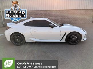 Used 2024 Toyota GR86 Premium RWD video 2