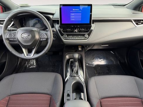 Certified 2025 Toyota Corolla SE image 10