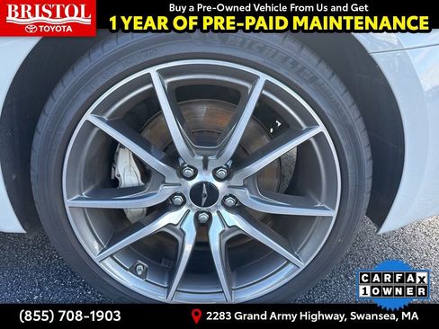 Used 2025 Genesis G70 2.5T image 8