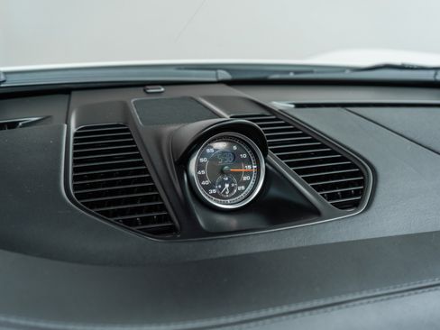 Used 2015 Porsche 911 Carrera GTS RWD image 30