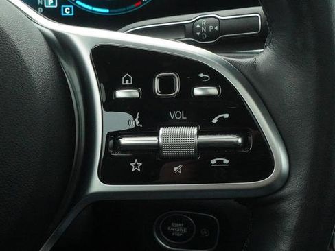 Used 2022 Mercedes-Benz GLE 350 4MATIC image 17