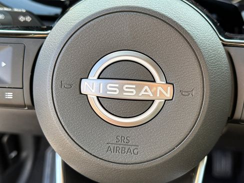 New 2025 Nissan Pathfinder SL w/ SL Premium Package image 27