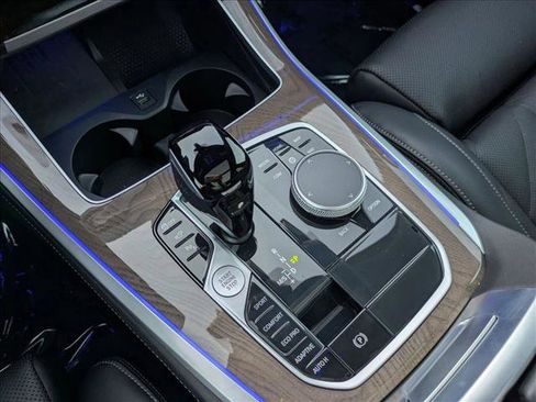 Used 2023 BMW X5 sDrive40i w/ Parking Assistance Package image 12