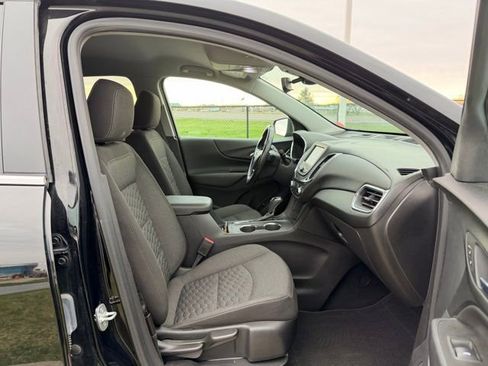 Used 2021 Chevrolet Equinox LT image 11