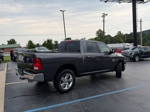 Used 2016 RAM 1500 Big Horn AWD/4WD image 3