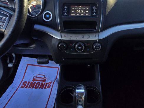 Used 2012 Dodge Journey SXT image 11