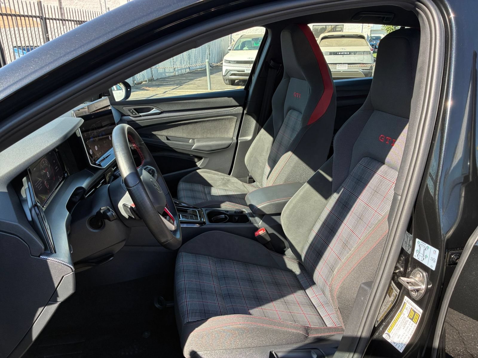 Used 2026 Volkswagen Golf S FWD image 24