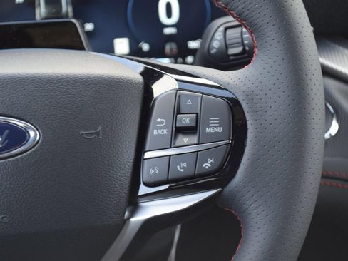 New 2026 Ford Explorer ST-Line w/ ST-Line Street Pack image 10