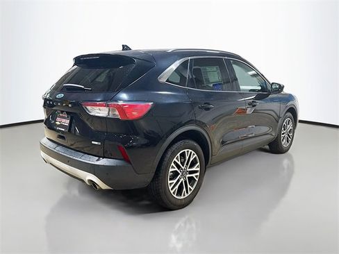 Used 2020 Ford Escape SEL image 7