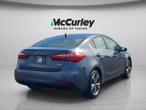 Used 2014 Kia Forte EX w/ Premium Package FWD image 6