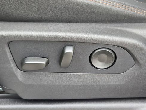 New 2026 GMC Sierra 1500 AT4 w/ AT4 Premium Package image 16