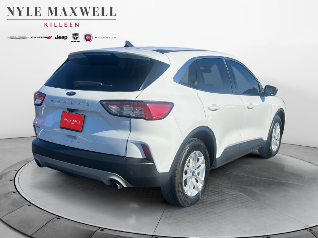 Used 2022 Ford Escape SE w/ Convenience Package FWD image 16