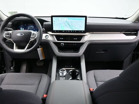 New 2025 Ford Explorer Active image 22