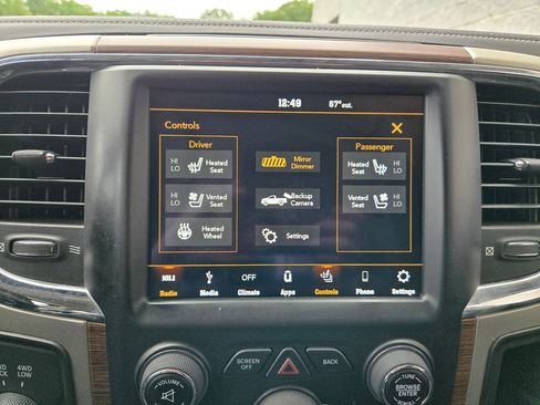Used 2018 RAM 2500 Laramie AWD/4WD image 26