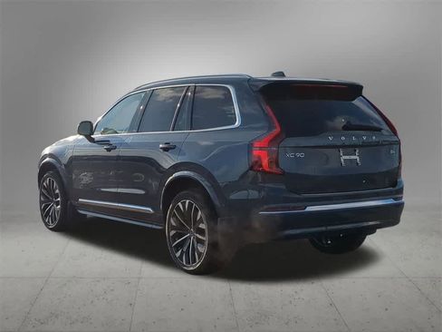 New 2026 Volvo XC90 B6 Plus w/ Protection Package Premier image 4