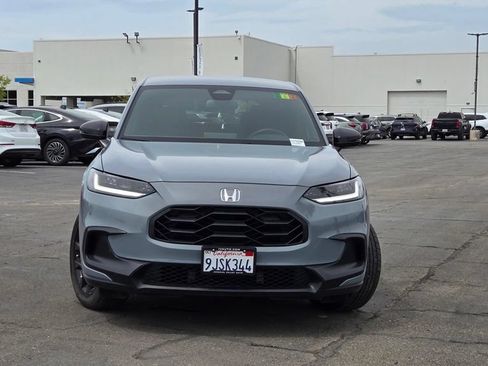 Used 2024 Honda HR-V Sport image 2
