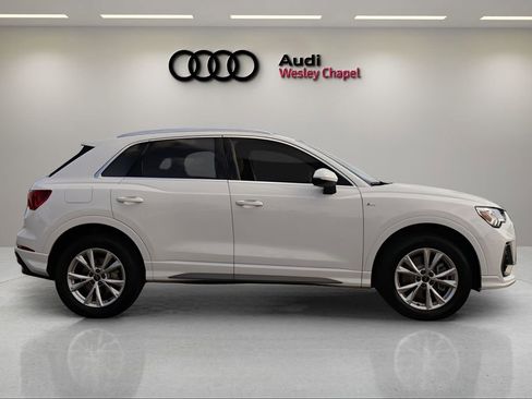 Used 2025 Audi Q3 2.0T Premium w/ Convenience Package AWD/4WD image 6