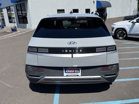 Certified 2024 Hyundai Ioniq 5 SEL RWD image 4