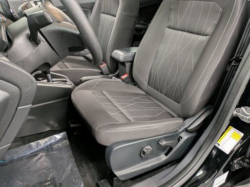 Used 2022 Ford EcoSport SE w/ SE Convenience Package image 10