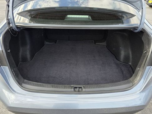 Used 2022 Toyota Corolla LE image 18