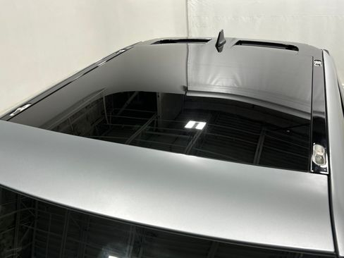Used 2024 Rivian R1T Adventure AWD/4WD image 14