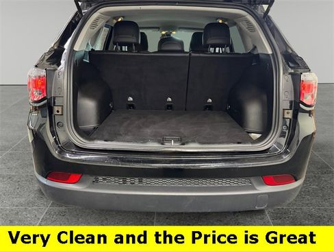 Used 2022 Jeep Compass Latitude image 15